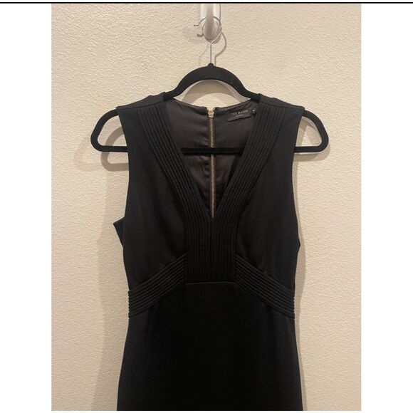 TED BAKER Saloted V-Neck Zipper Back Sleeveless Black Mini Dress - Picture 5 of 7